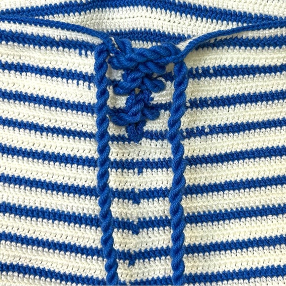 My Beachy Side - NWT ‘Emily in Paris’ Loulou’ Hand-Crocheted Romper- Blue, Large - Picture 10 of 16